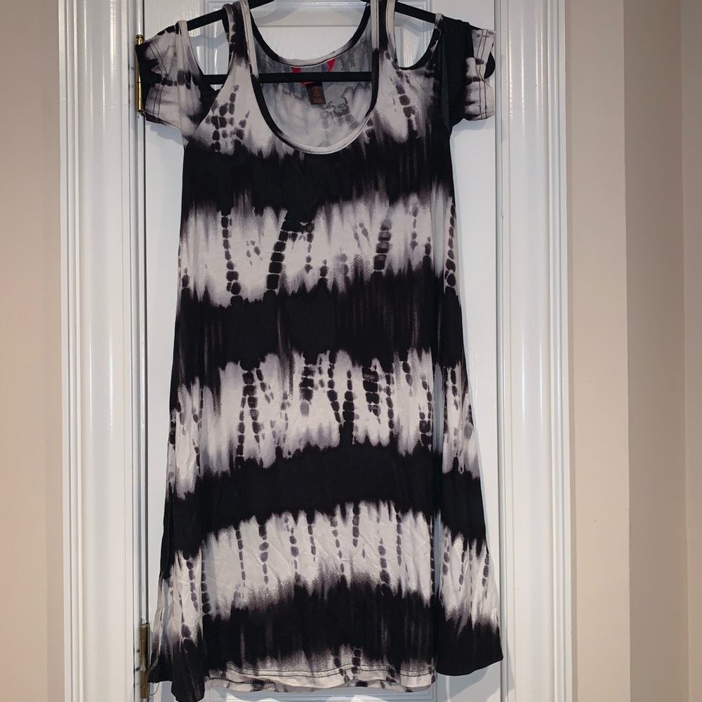 Hot Kiss off shoulder dress